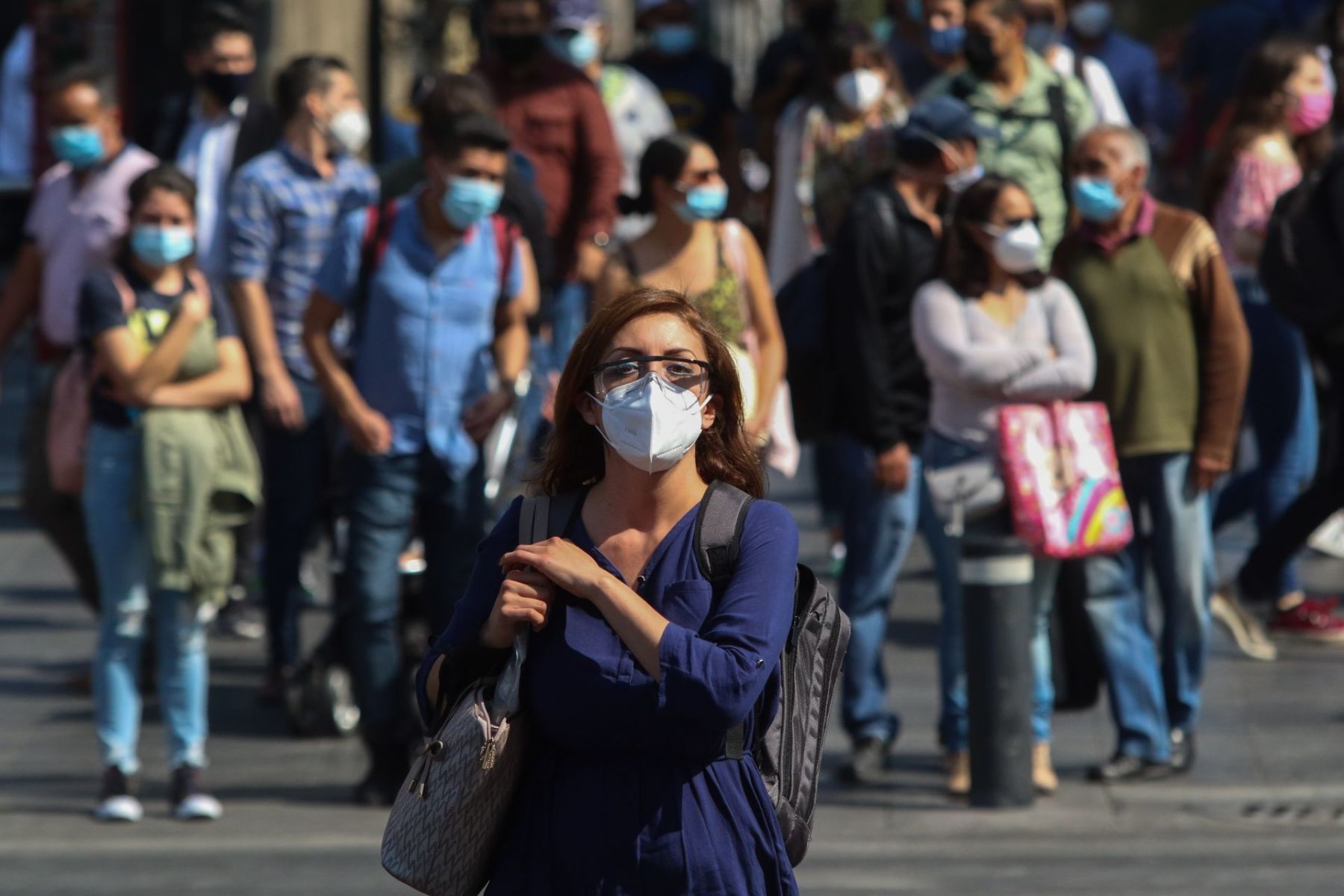 México aplicará sanciones a ciudadanos que no usen mascarilla en lugares públicos mexico-aplicara-sanciones-a-ciudadanos-que-no-usen-mascarilla-en-lugares-publicos